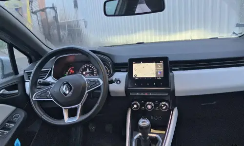 Renault Clio v Clio blue dci 115 intens 1000 6