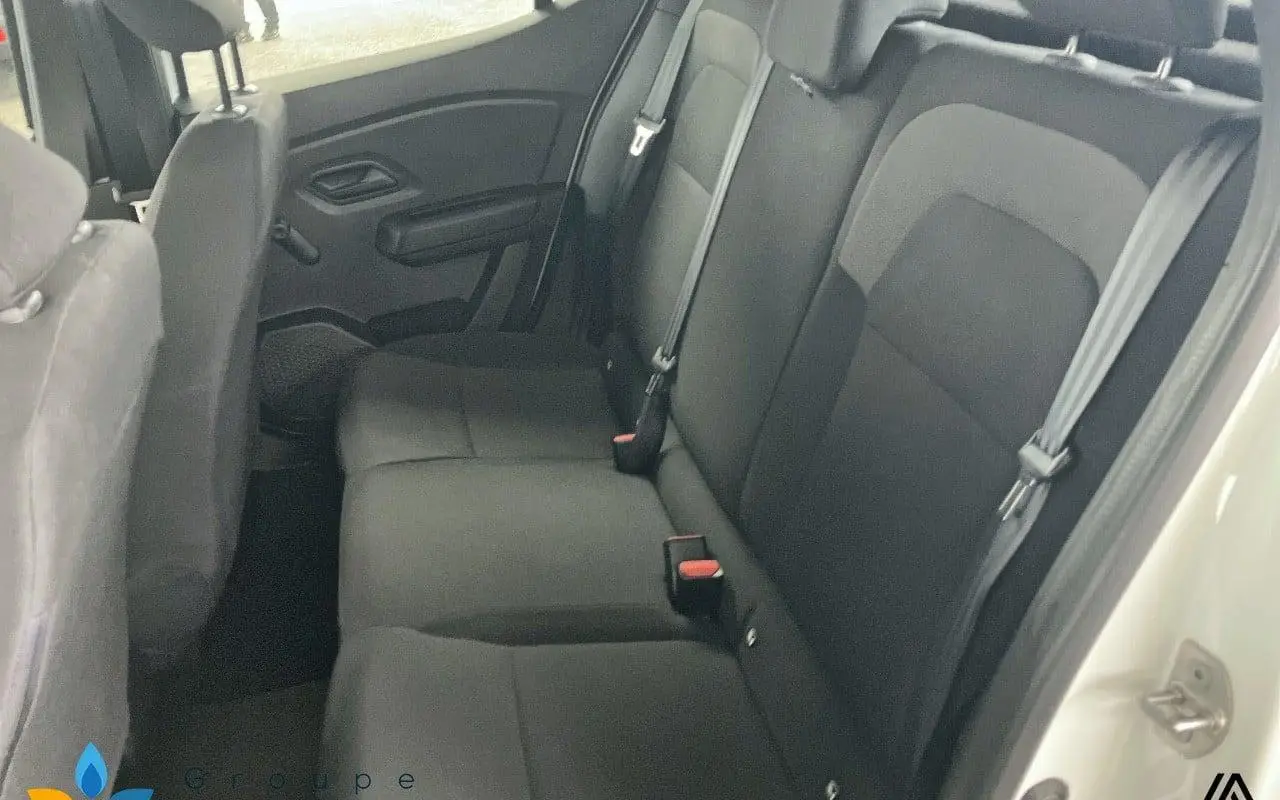 Dacia Sandero Eco-g 100 essential 1004 9