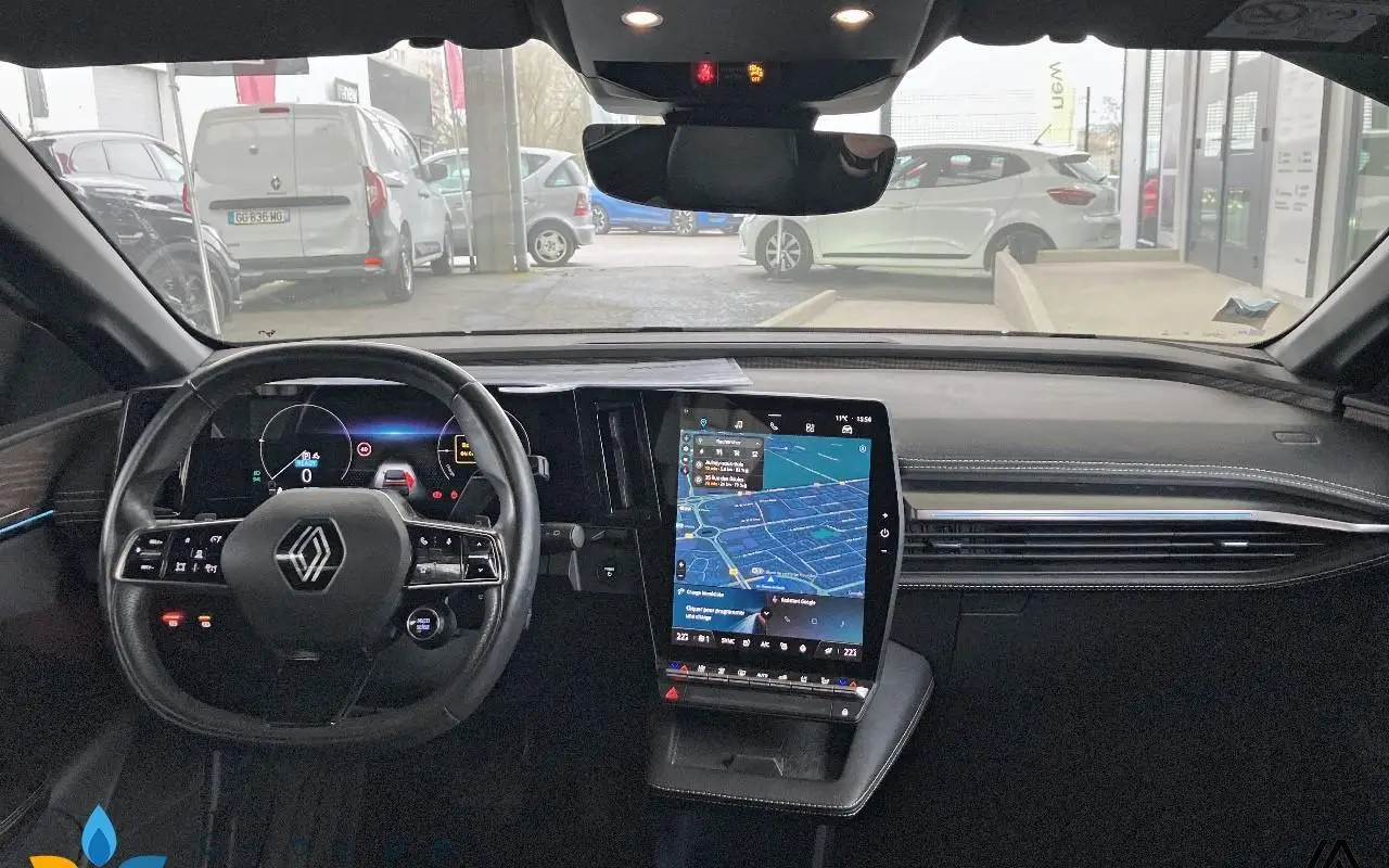 Renault Megane e-tech Megane e-tech ev60 220 ch super charge iconic 1010 6