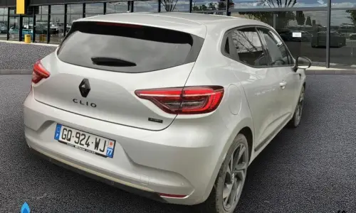 Renault Clio v Clio e-tech full hybrid 145 engineered 1012 3