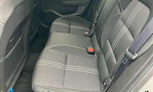 Renault Clio v Clio e-tech full hybrid 145 engineered 1012 9