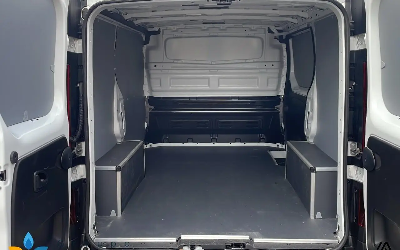 Renault Trafic fourgon Trafic fgn l1h1 2t8 blue dci 130 gsr2 advance 1025 10