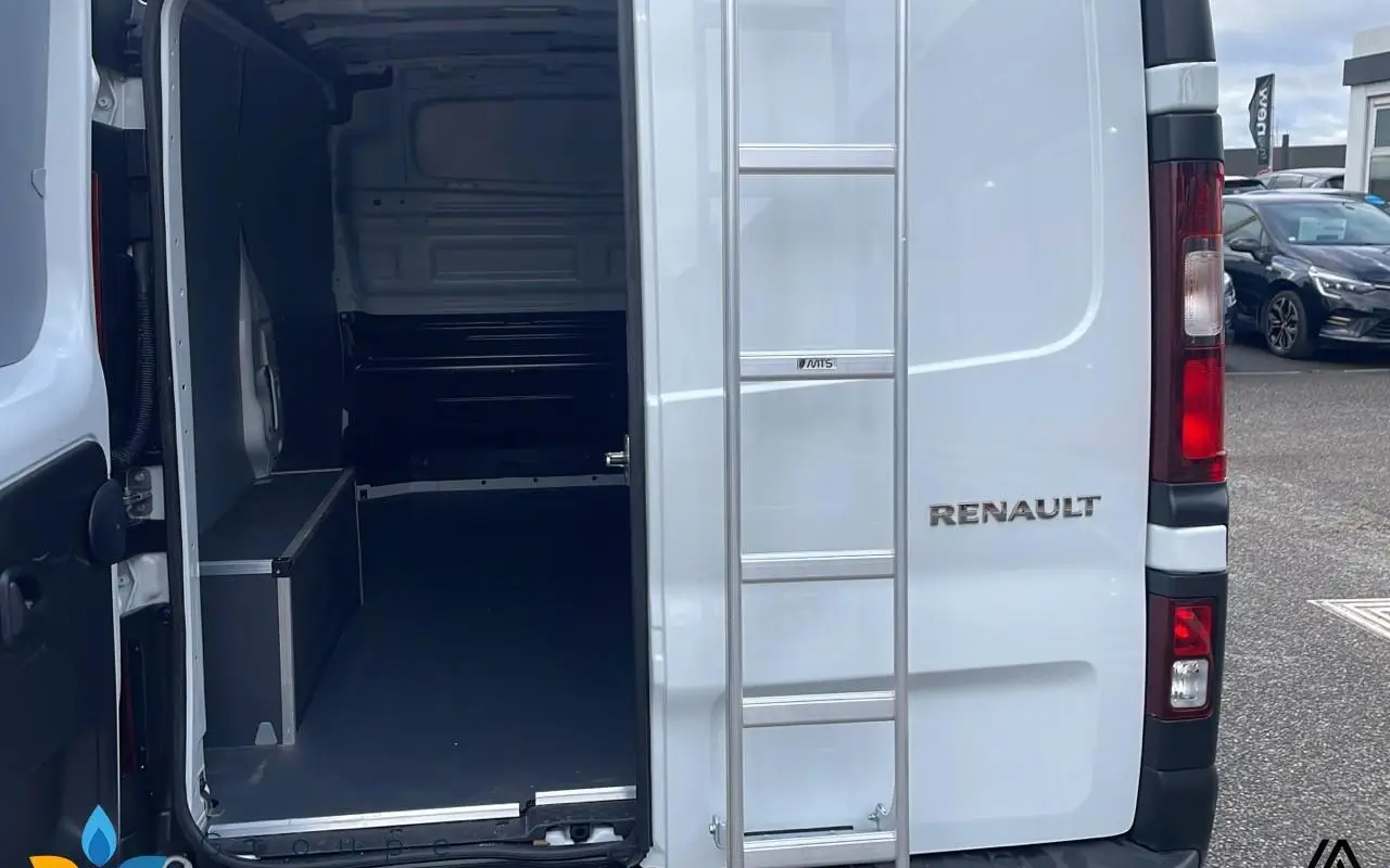 Renault Trafic fourgon Trafic fgn l1h1 2t8 blue dci 130 gsr2 advance 1025 11