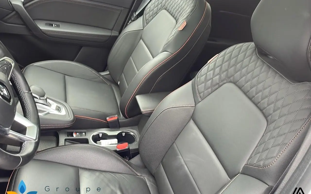 Renault Captur E-tech 145 - 21b initiale paris 1026 8