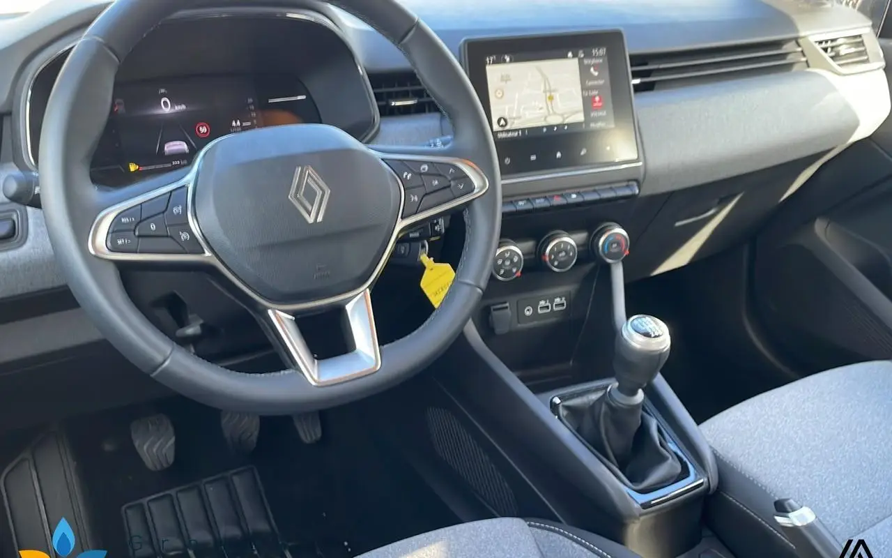 Renault Clio v Clio blue dci 100 ch gsr2 evolution 1028 6