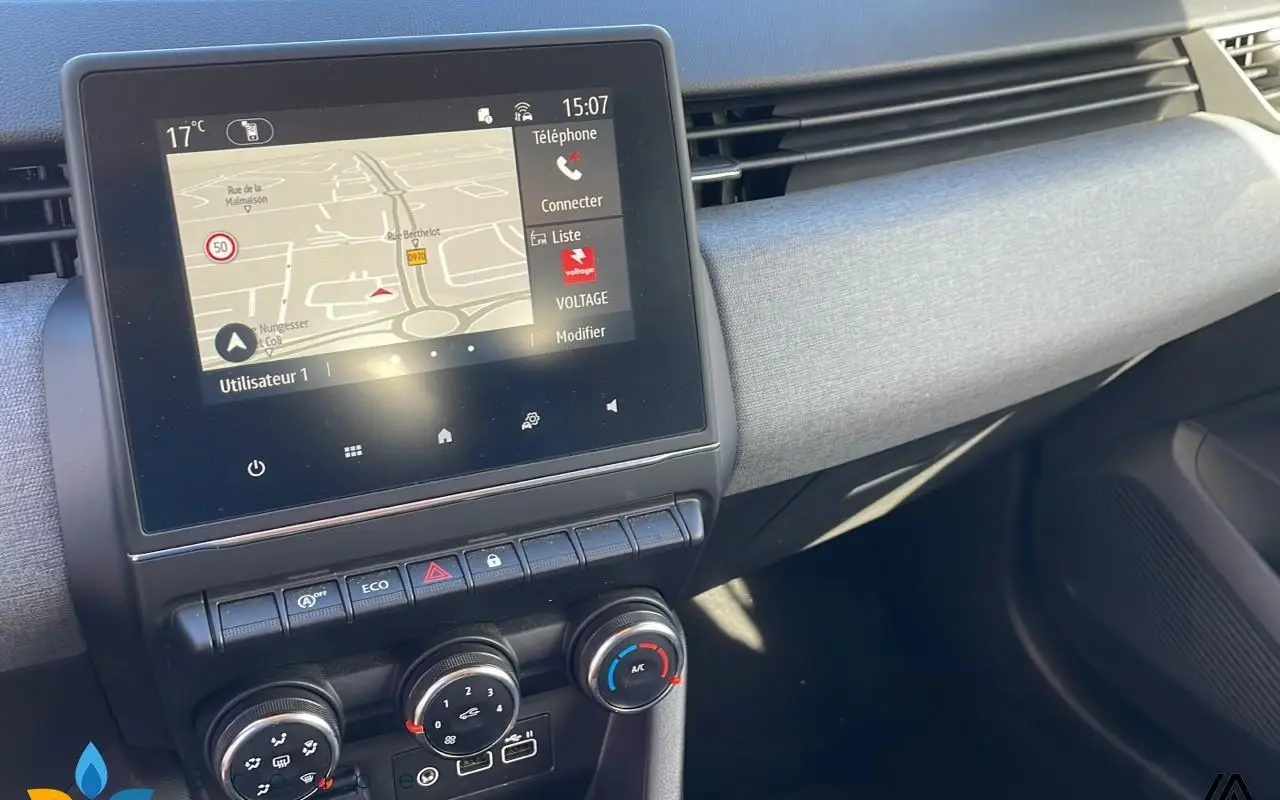 Renault Clio v Clio blue dci 100 ch gsr2 evolution 1028 7