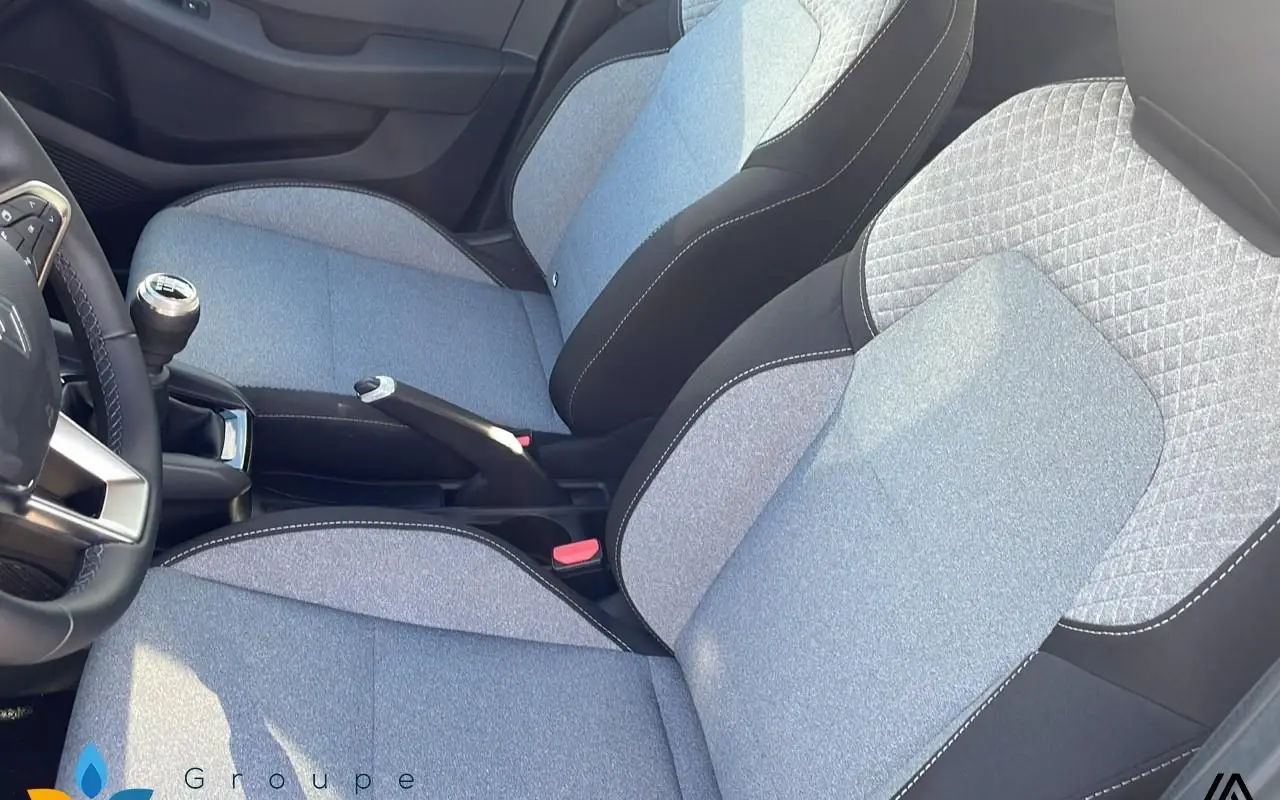 Renault Clio v Clio blue dci 100 ch gsr2 evolution 1028 8