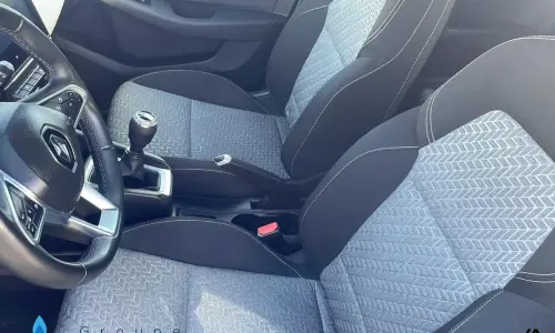 Renault Clio v Clio sce 65 - 21 limited 1029 8