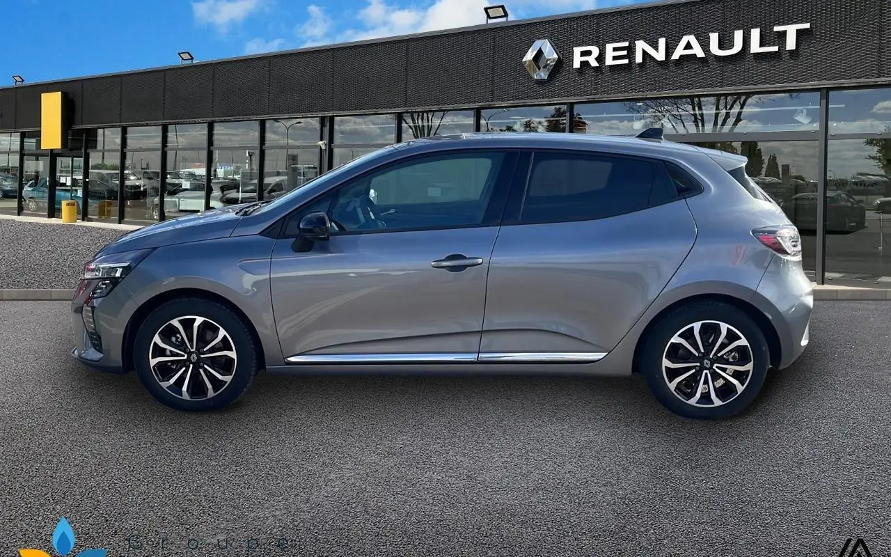 Renault Clio v Clio e-tech full hybrid 145 ch gsr2 techno 1030 2