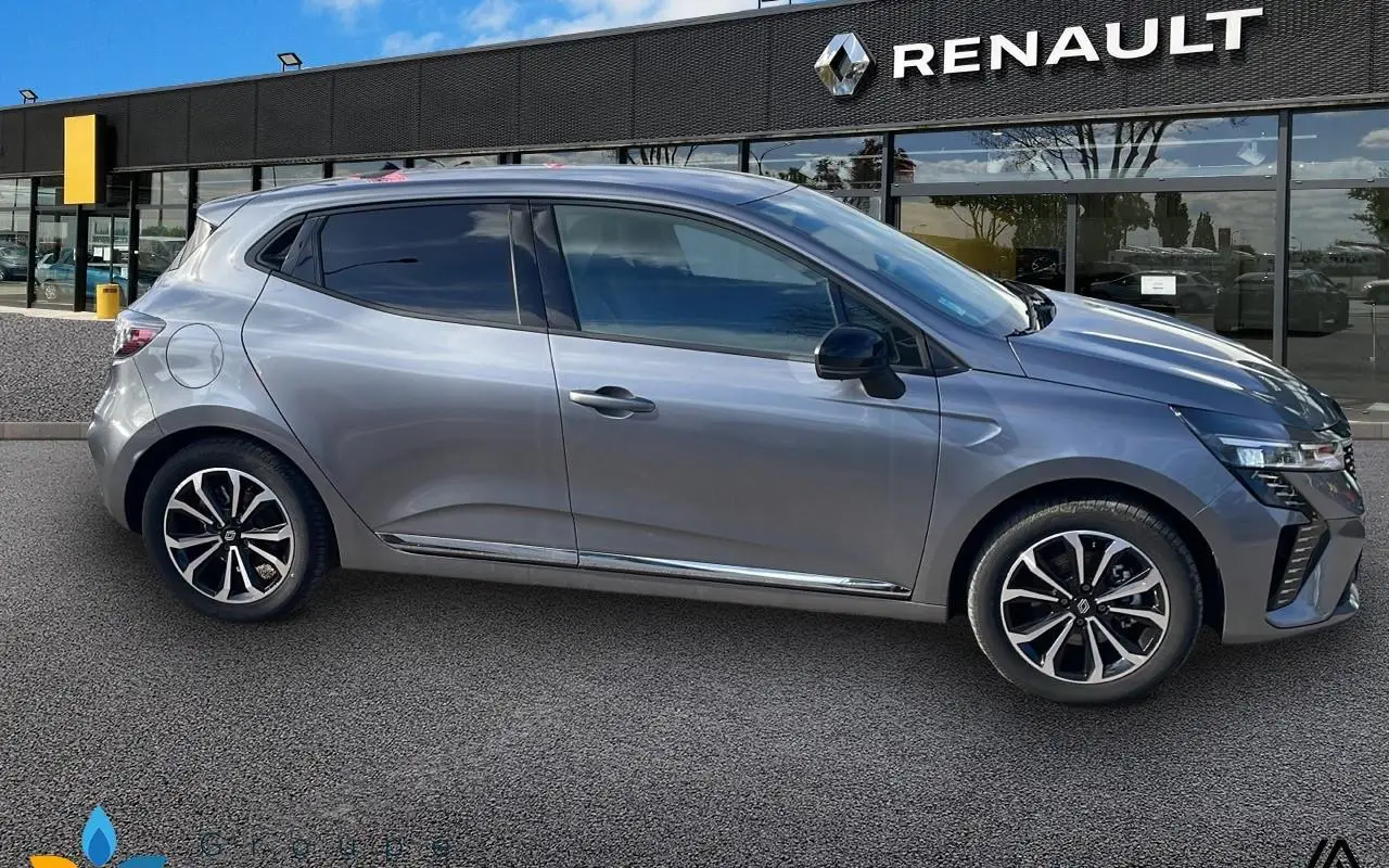 Renault Clio v Clio e-tech full hybrid 145 ch gsr2 techno 1030 4