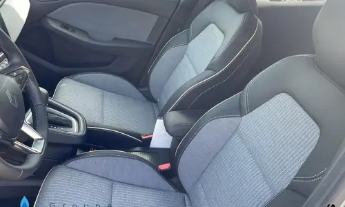 Renault Clio v Clio e-tech full hybrid 145 ch gsr2 techno 1030 8