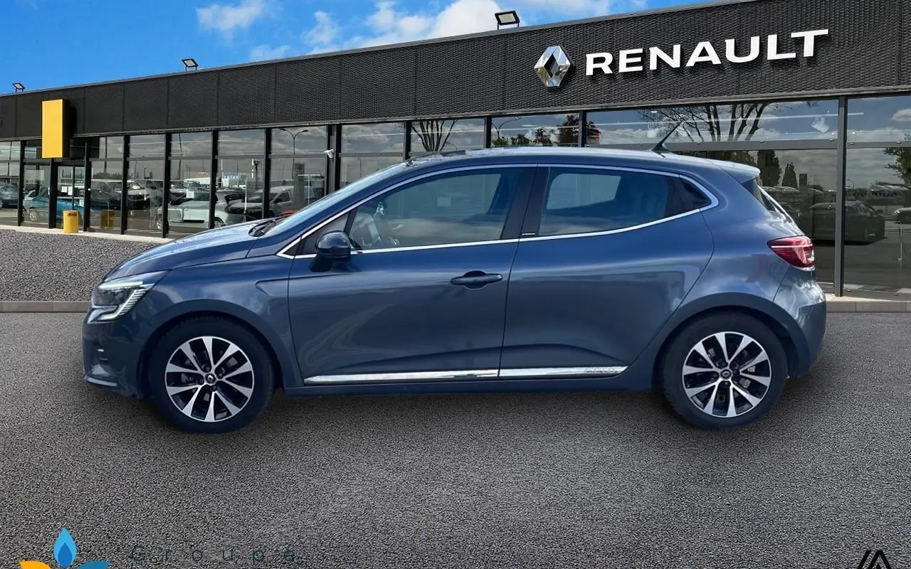 Renault Clio v Clio e-tech 140 intens 1034 2