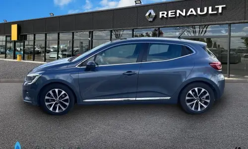 Renault Clio v Clio e-tech 140 intens 1034 2