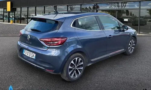 Renault Clio v Clio e-tech 140 intens 1034 3