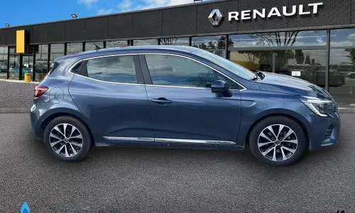 Renault Clio v Clio e-tech 140 intens 1034 4