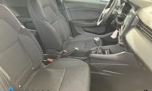 Renault Clio v Clio tce 90 equilibre 1035 8