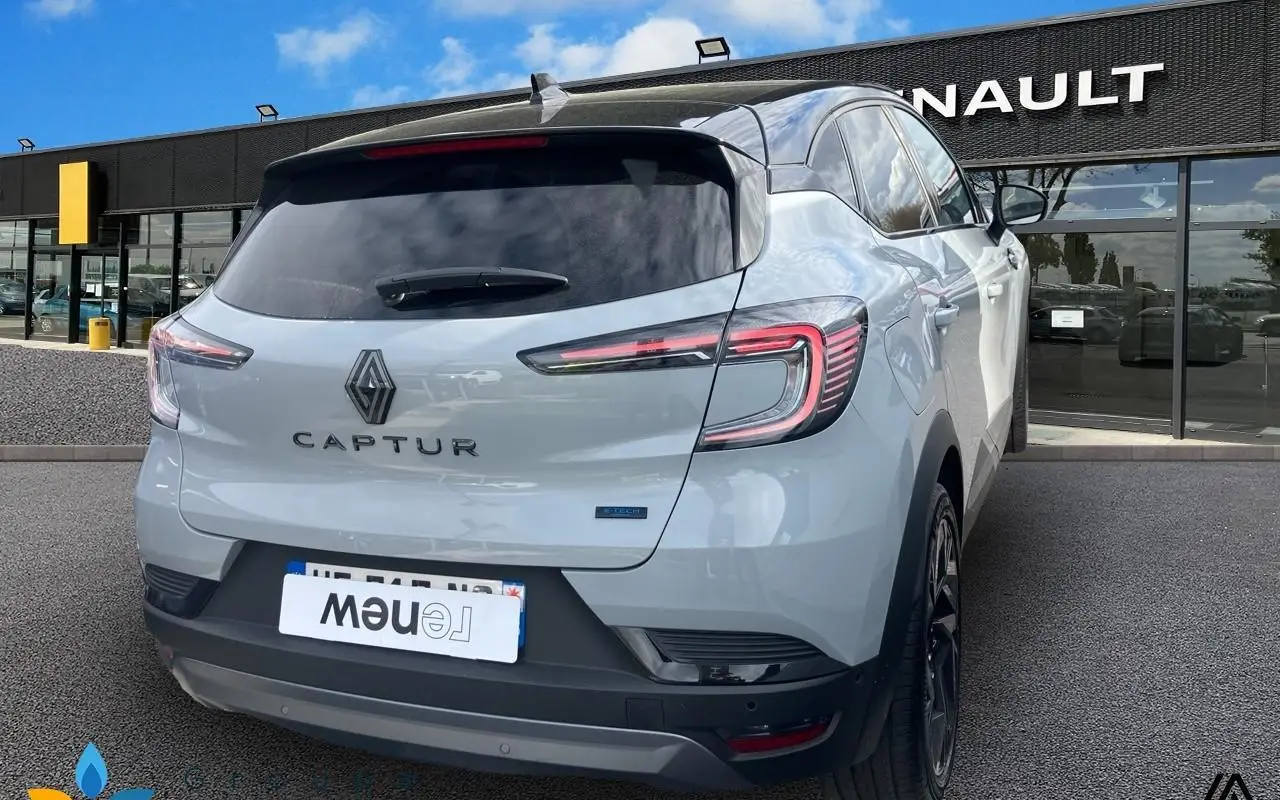 Renault Captur E-tech full hybrid 160 ch esprit alpine 1037 3