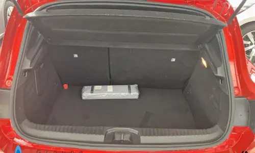 Renault Clio v Clio e-tech 140 intens 1038 10