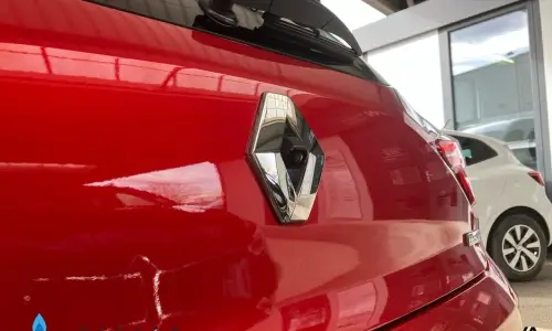 Renault Clio v Clio e-tech 140 intens 1038 12