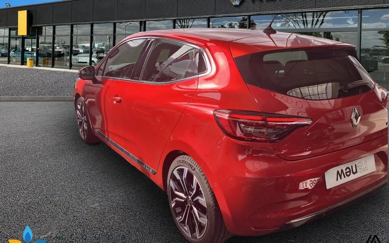 Renault Clio v Clio e-tech 140 intens 1038 2