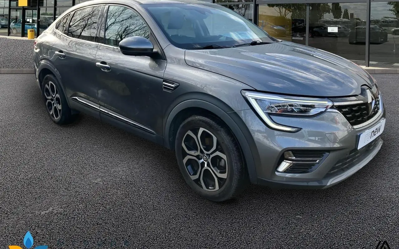 Renault Arkana E-tech hybride 145 - 22 techno 1039 4