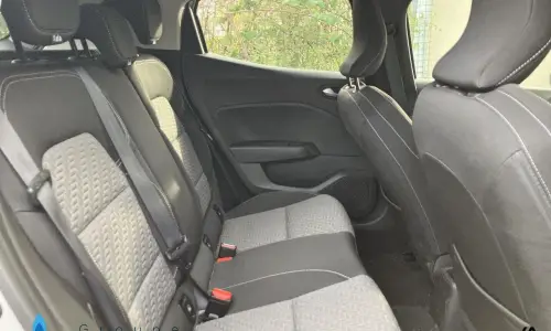 Renault Clio v Clio tce 90 evolution 1042 9