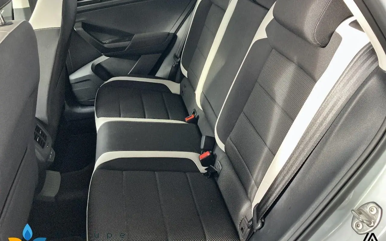 Volkswagen T-roc 1.5 tsi 150 evo start/stop dsg7 carat 1046 9