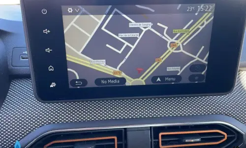 Dacia Sandero Eco-g 100 - 22 stepway confort 1049 7