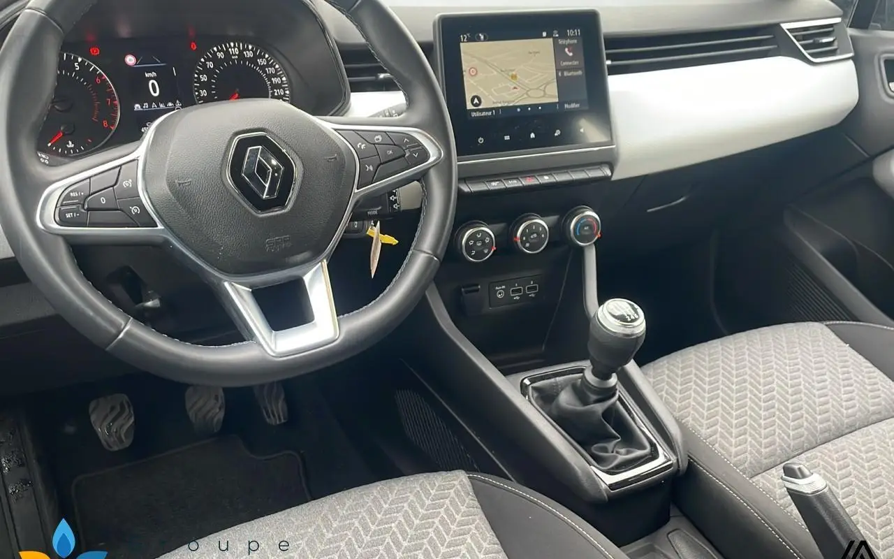 Renault Clio v Clio tce 90 - 21n limited 1050 6