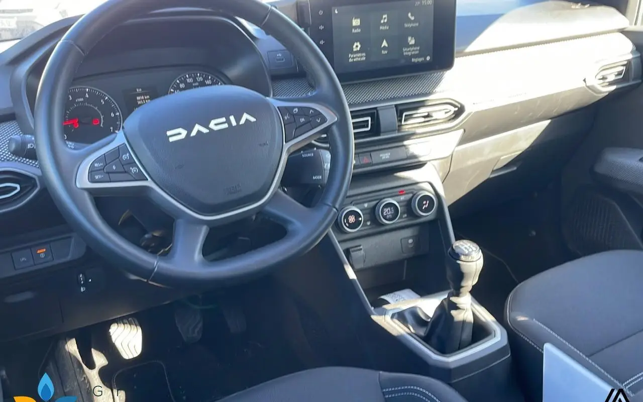 Dacia Sandero Eco-g 100 gsr2 journey 1051 6