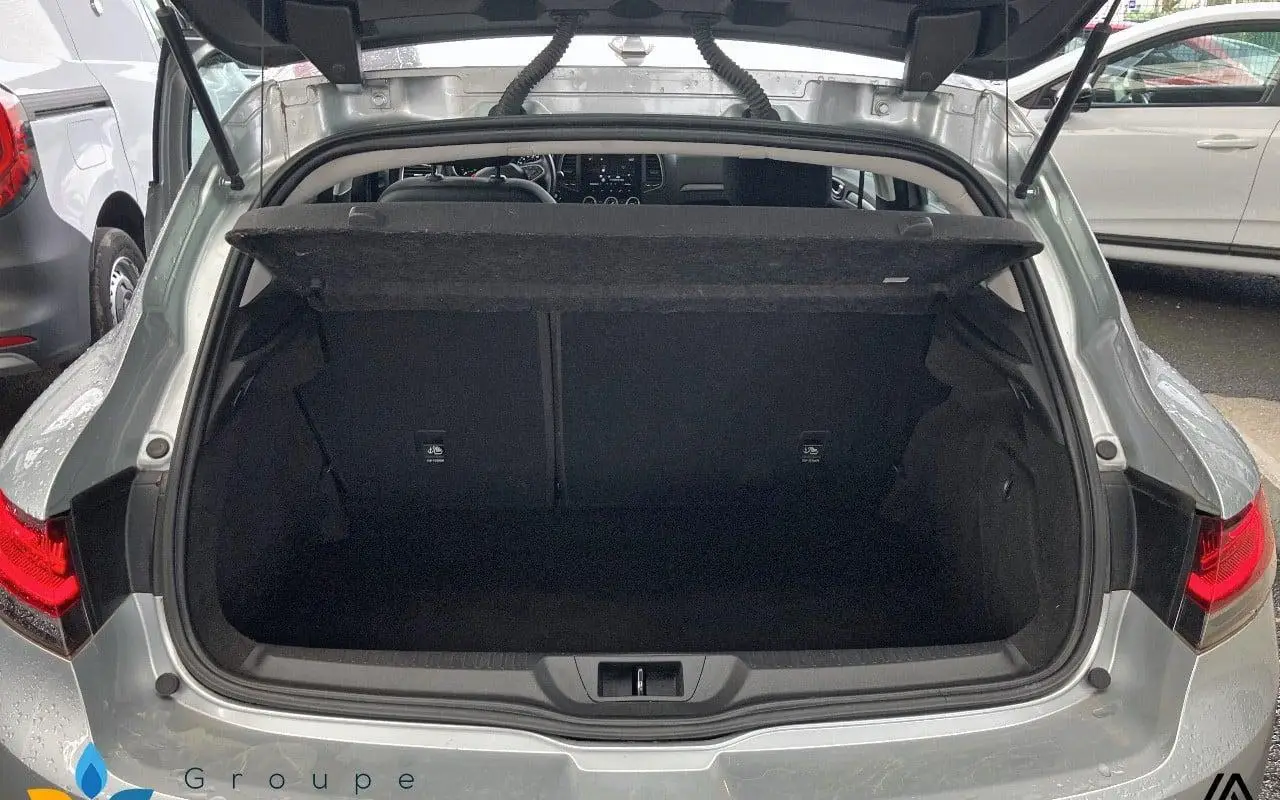 Renault Megane iv berline Mégane iv berline blue dci 115 edc - 21n business 1060 10