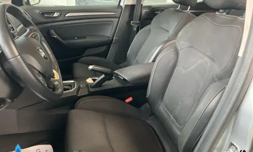 Renault Megane iv berline Mégane iv berline blue dci 115 edc - 21n business 1060 8