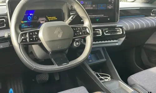 Renault 5 e-tech electrique Renault 5 e-tech electrique 150 ch autonomie confort techno 1063 6