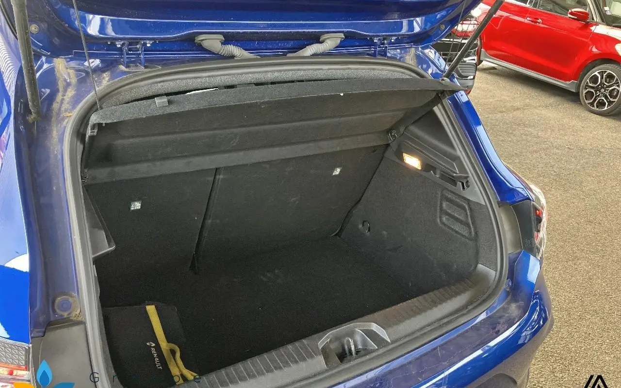 Renault Clio v Clio e-tech full hybrid 145 esprit alpine 1068 10