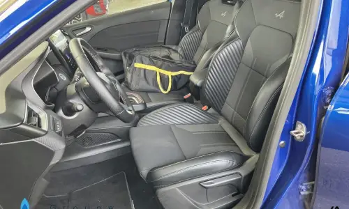 Renault Clio v Clio e-tech full hybrid 145 esprit alpine 1068 8