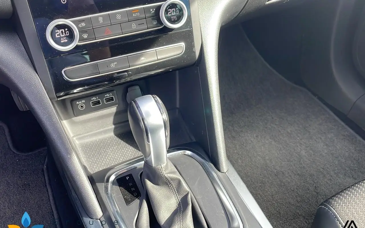 Renault Megane iv estate Megane iv estate blue dci 115 edc techno 1083 14