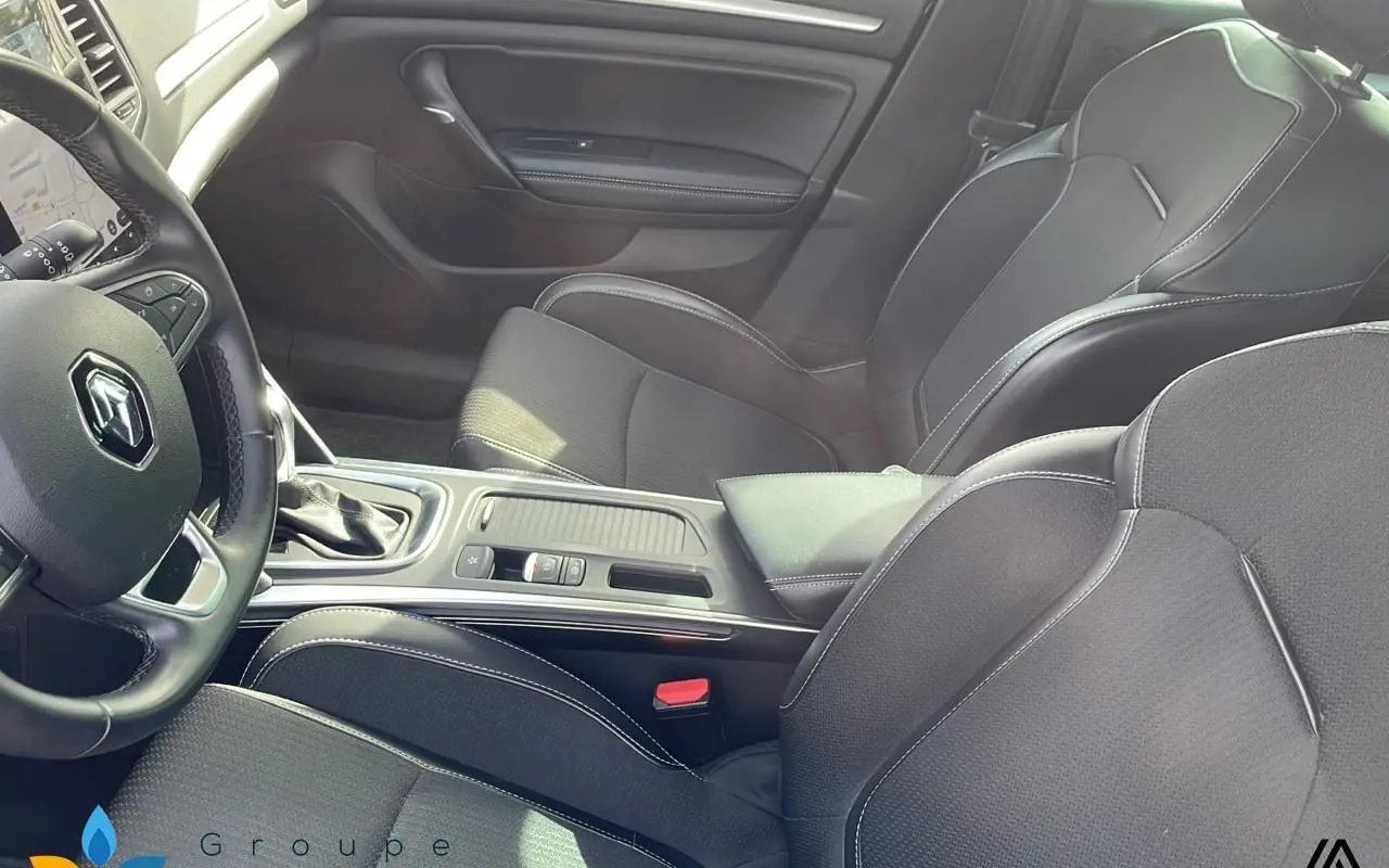 Renault Megane iv estate Megane iv estate blue dci 115 edc techno 1083 8