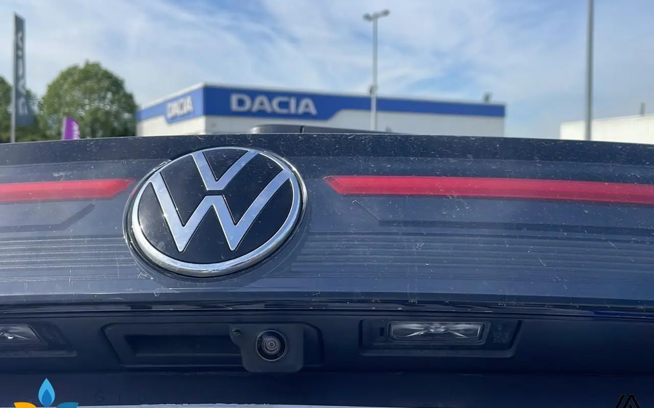 Volkswagen Taigo 1.5 tsi 150 dsg7 r-line 1085 11