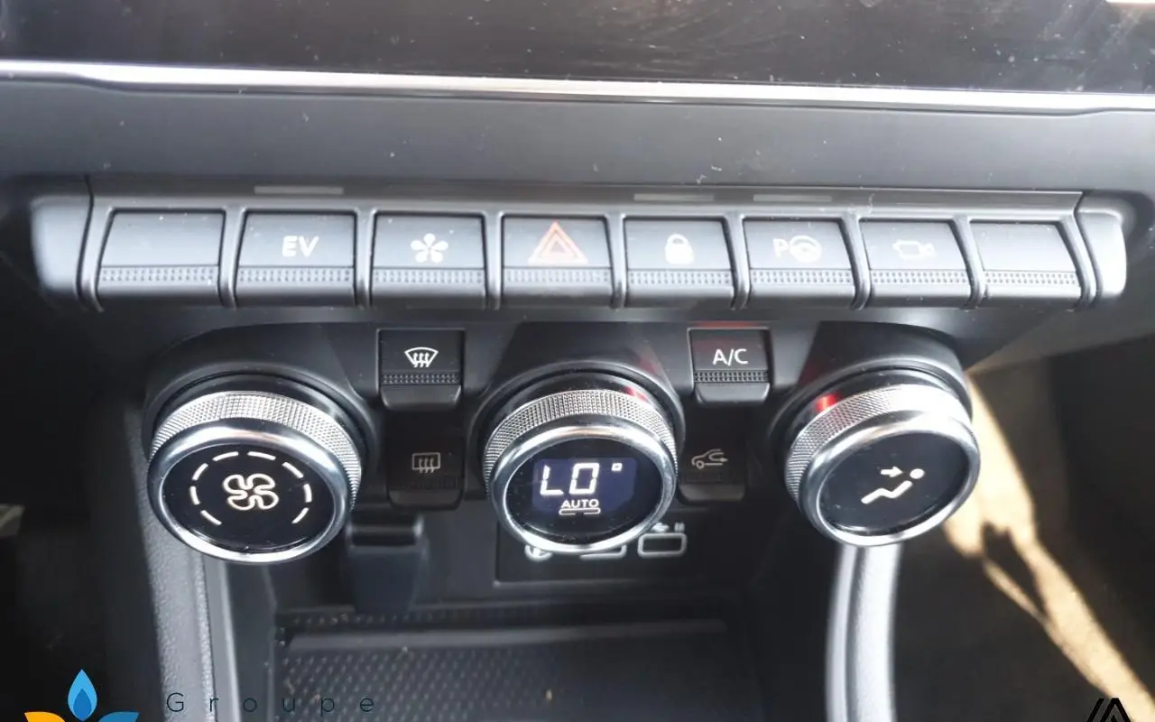 Renault Captur E-tech full hybrid 145 techno 1096 13
