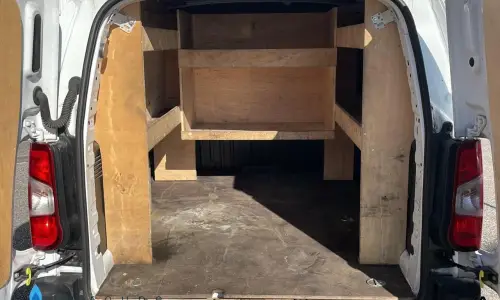 Peugeot Partner fourgon Partner fourgon standard 650 kg puretech 110 s&s bvm6 premium 1100 10