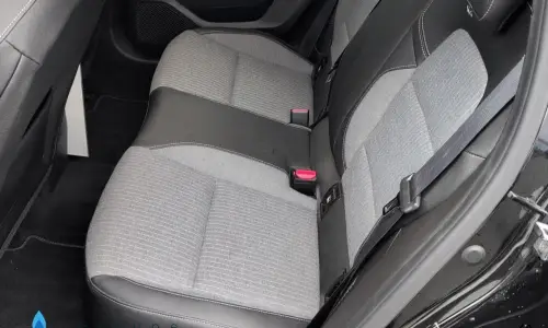 Renault Clio v Clio e-tech 140 - 21n sl lutecia 1105 9