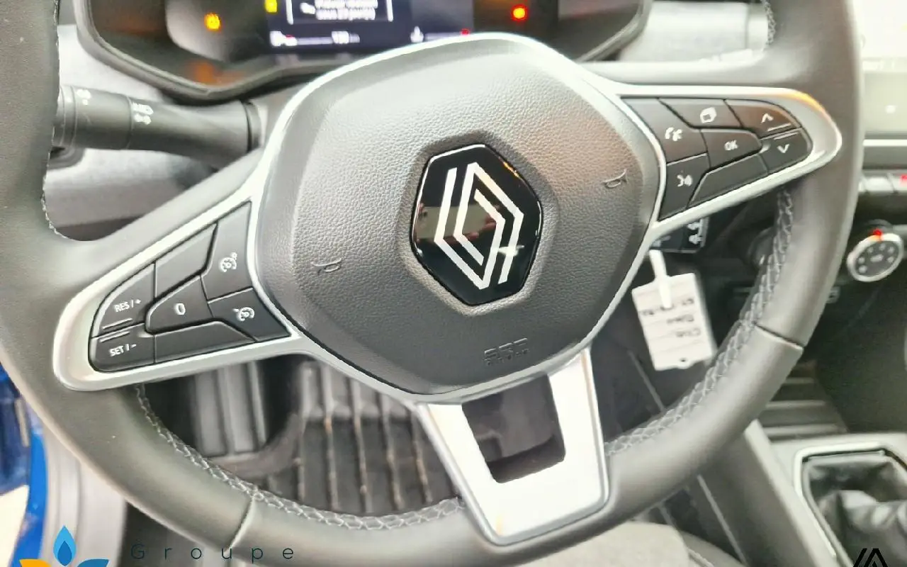 Renault Clio v Clio tce 100 gpl evolution 1106 12