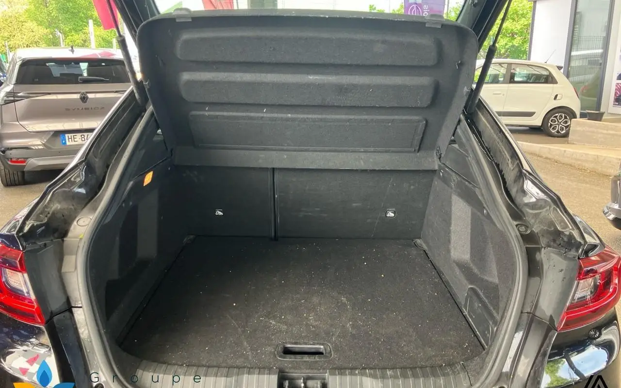 Renault Arkana Esl muhh 6uy 1121 10