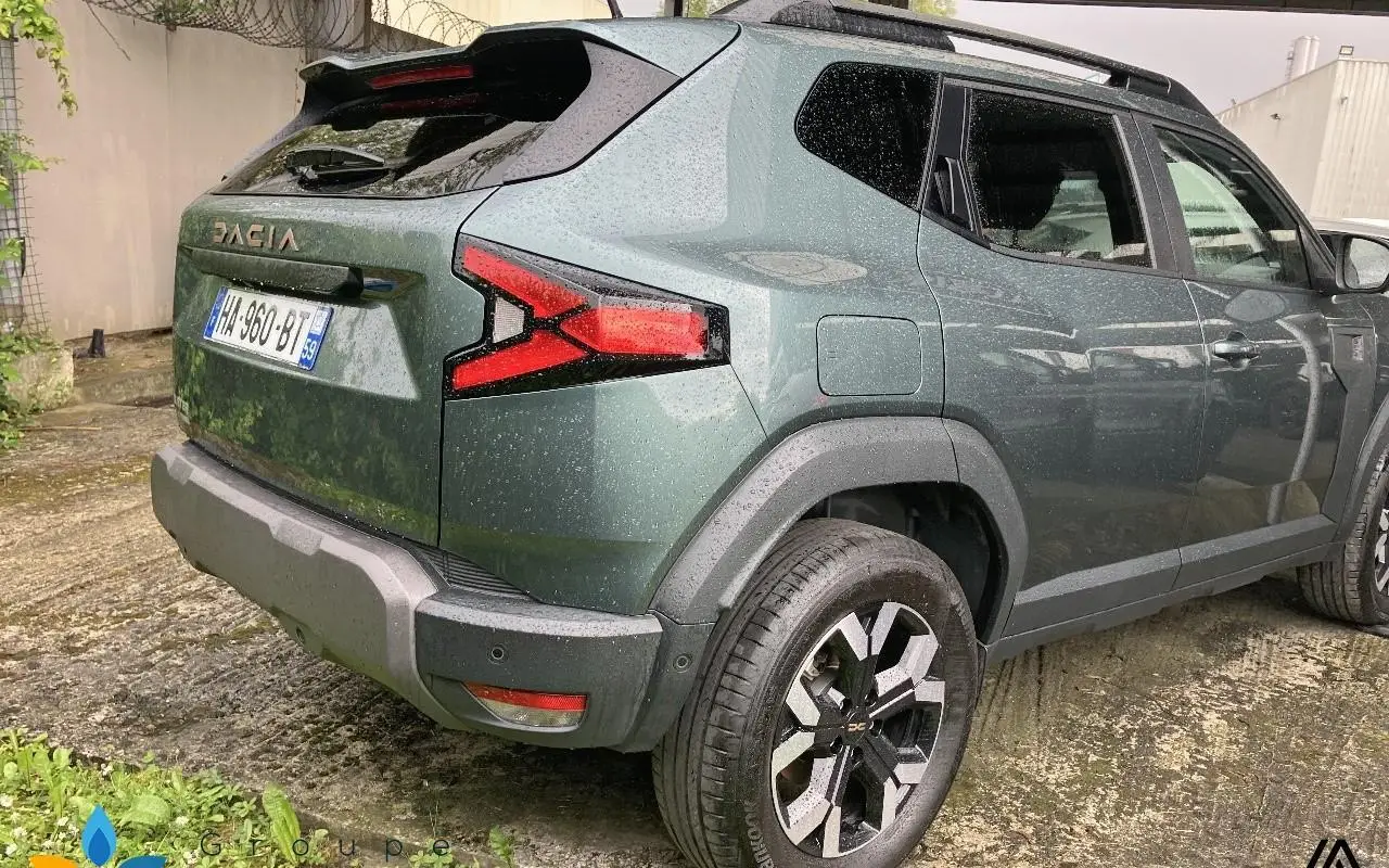 Dacia Duster Hybrid 140 extreme 1135 3