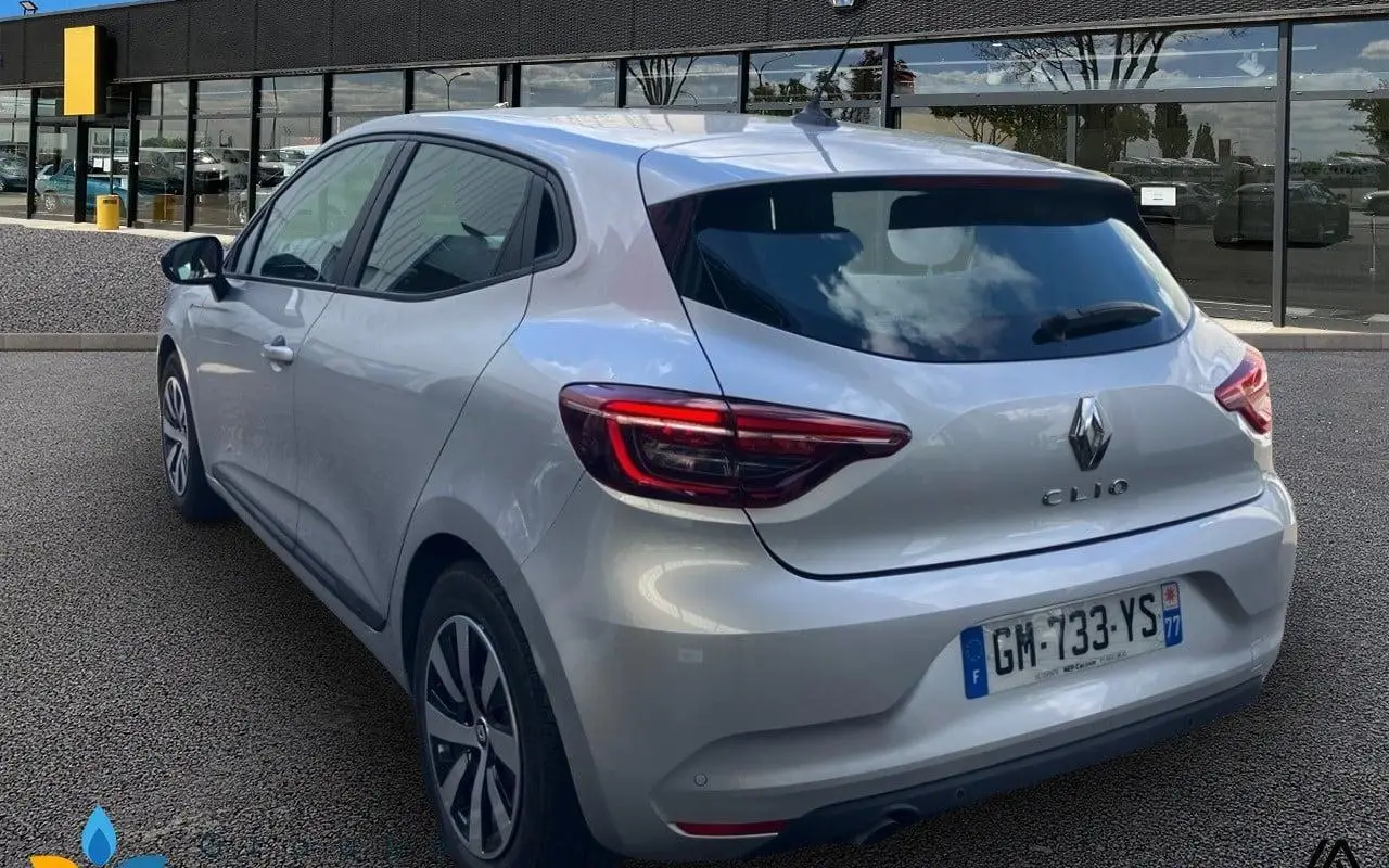 Renault Clio v Clio tce 90 equilibre 1142 2