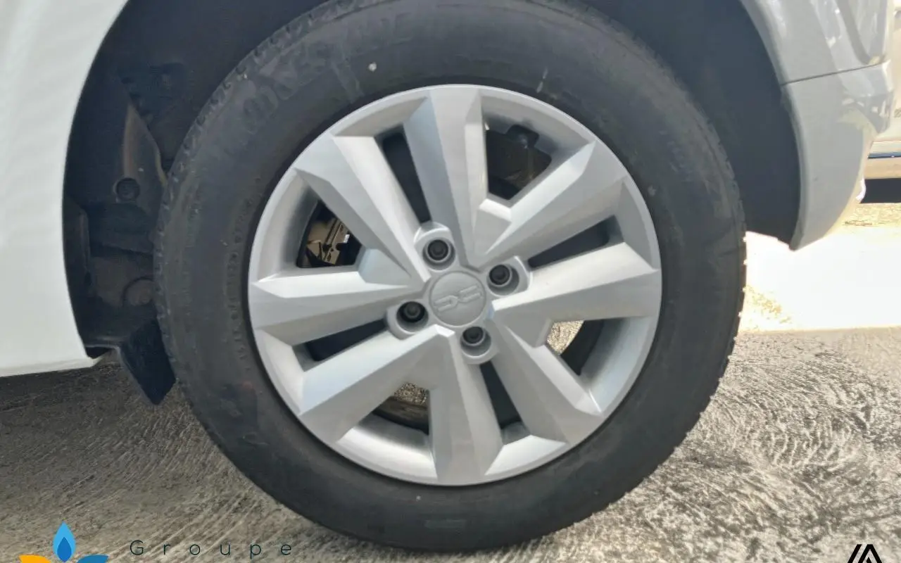 Dacia Sandero Eco-g 100 expression 1148 11