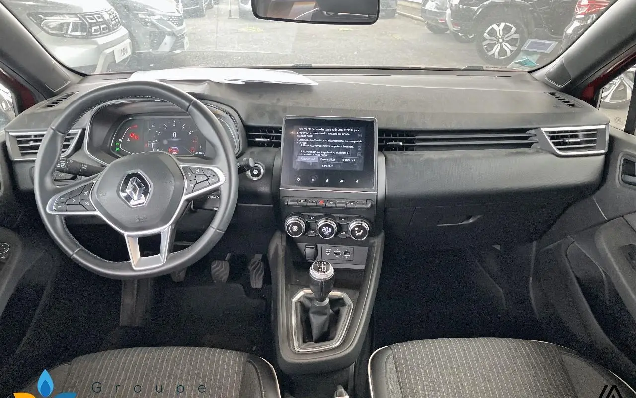 Renault Clio v Clio tce 90 - 21n intens 1160 6