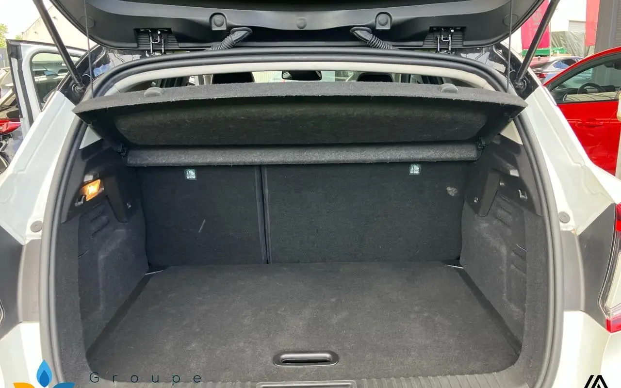 Renault Captur E-tech 145 - 21 intens 1164 10