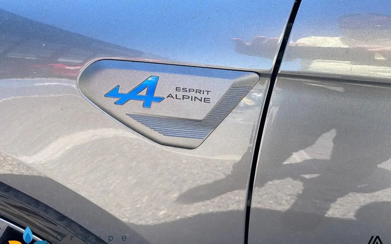 Renault Clio v Clio e-tech full hybrid 145 ch gsr2 esprit alpine 1178 13