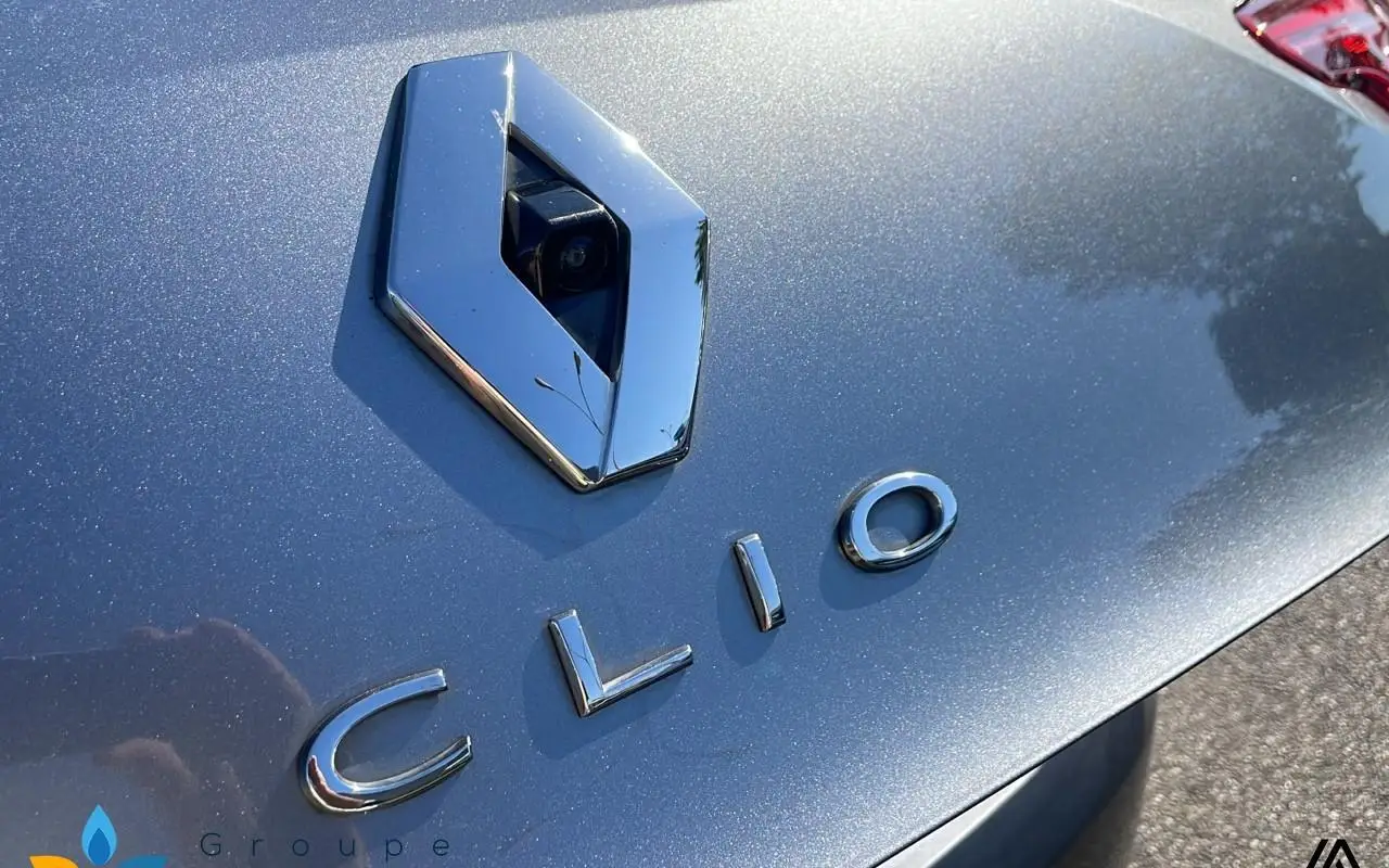 Renault Clio v E3w n0 6u s 1179 11